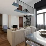 Guesthost - M5 Istria & Marche Roomy Lofted Appartement